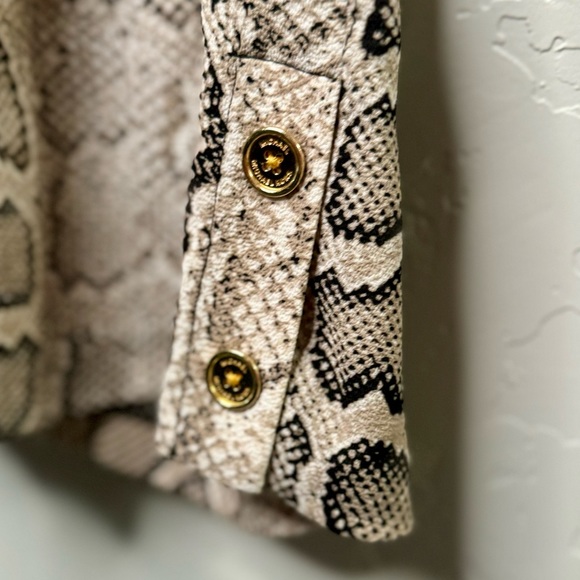 Michael Kors Wide Leg Pants Crushed Crepe Snakeskin Print Bottoms SZ Medium NEW! - Picture 10 of 16